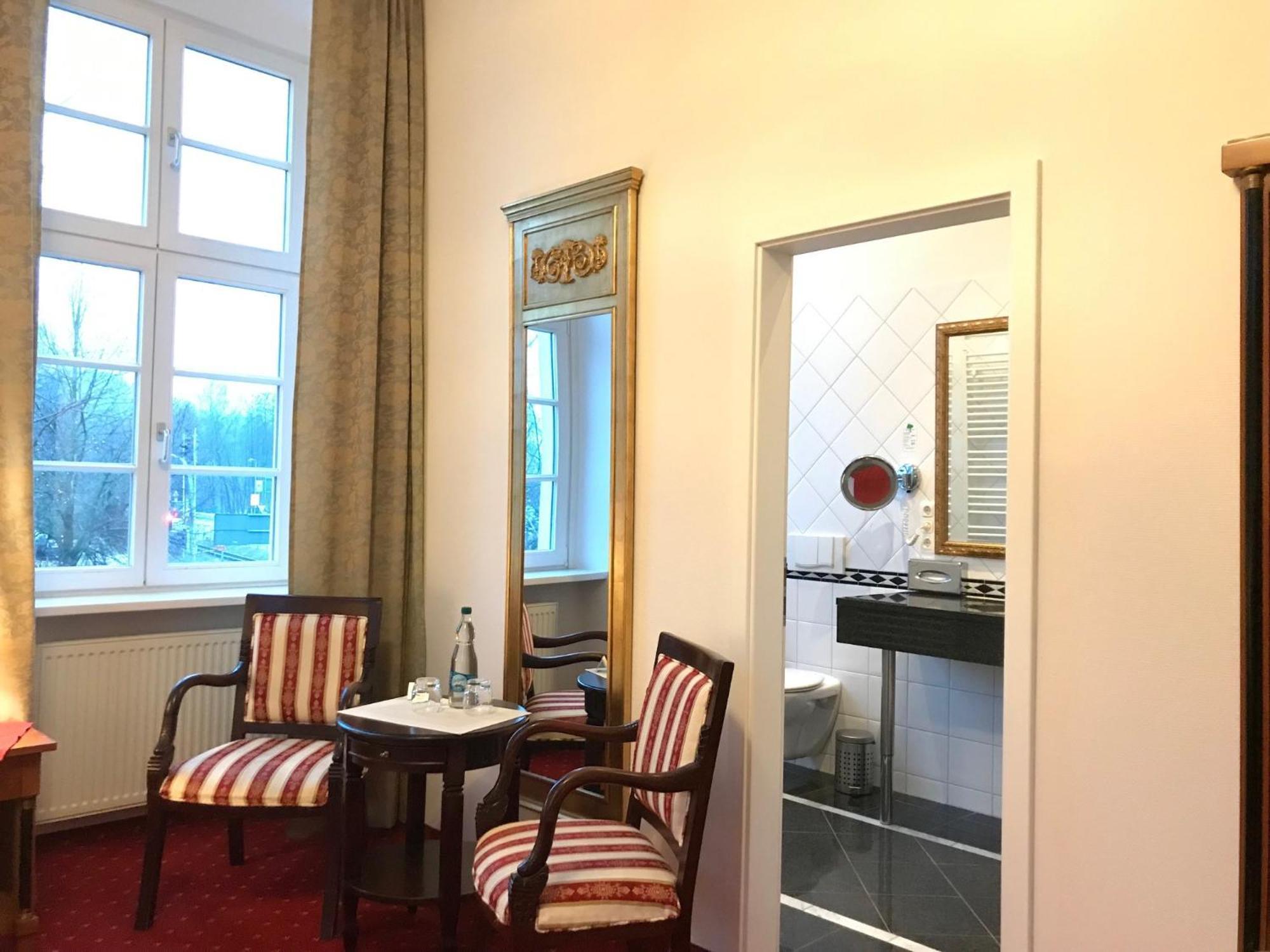 Hotel Prinzenpalais باد دوبيران المظهر الخارجي الصورة